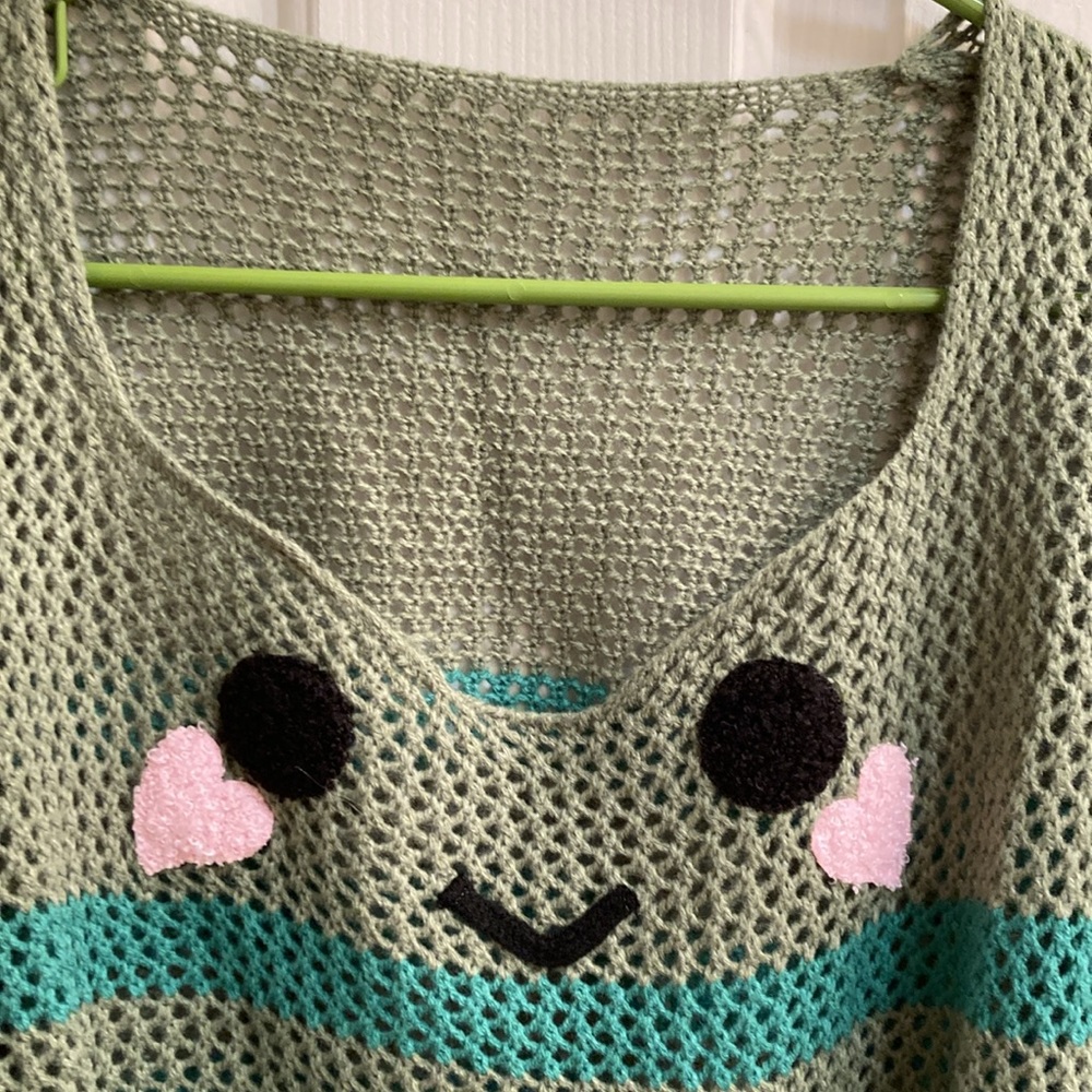 Crochet crop top bell sleeves sweater smiley face heart stripe 0x 12 - 14 green - Picture 2 of 3